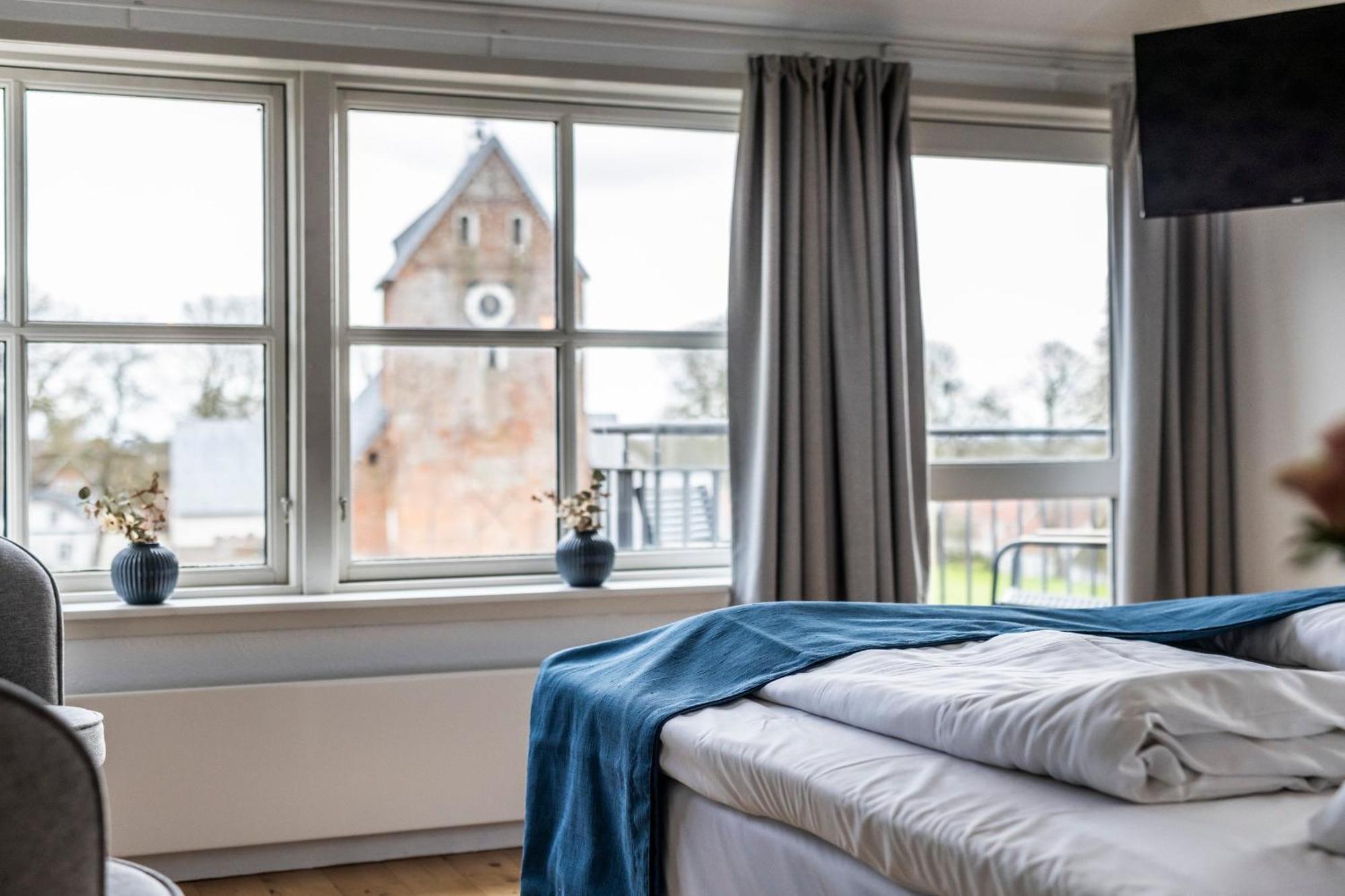 Marsk Hotellet Hojer Экстерьер фото